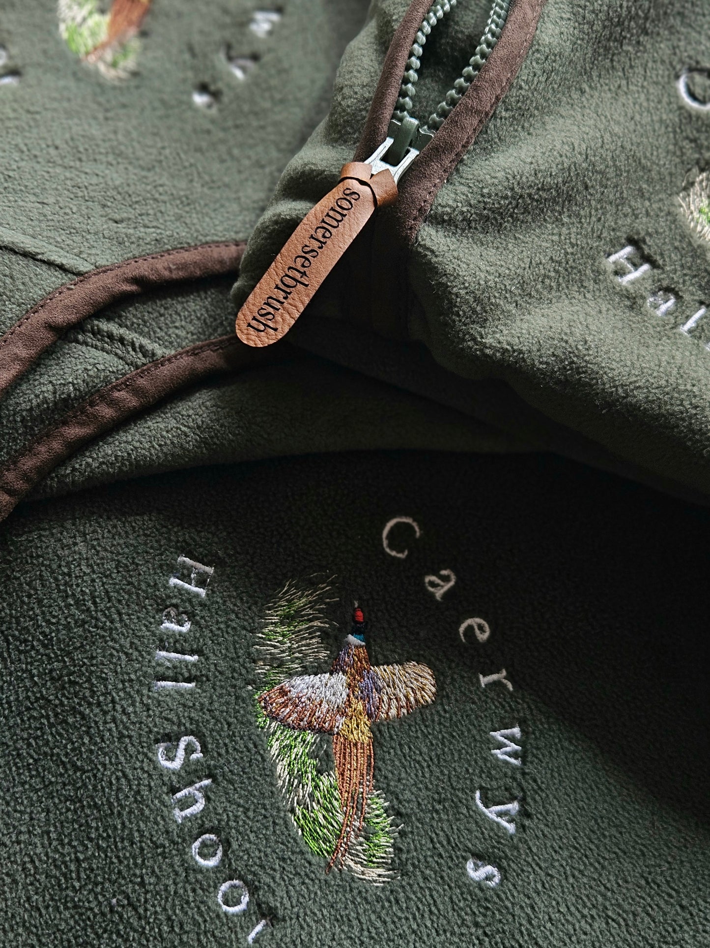 Embroidered Pheasant Gilet COLOUR FLYING PHEASANT- (Men's)
