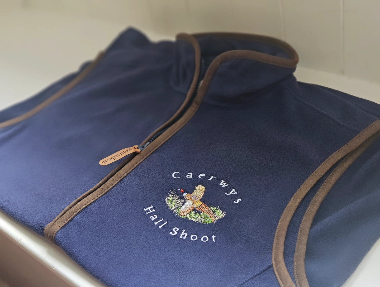 Embroidered Pheasant Gilet COLOUR FLYING PHEASANT- (Men's)