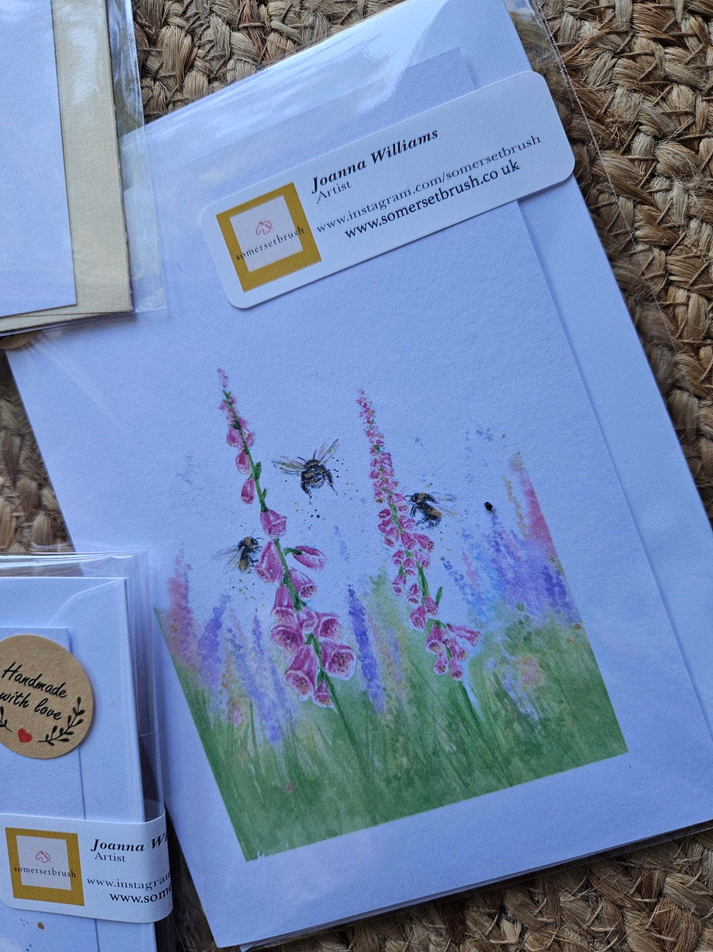 Pack of 6 cards / envelopes.
