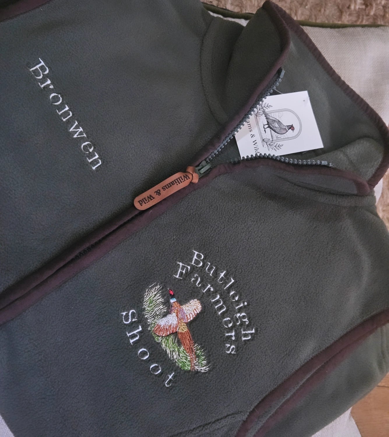 Embroidered Pheasant Gilet COLOUR FLYINGPHEASANT (women's)
