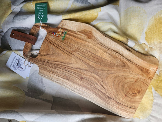 Hand Painted Long Pheasant Resin Acacia Serving Board