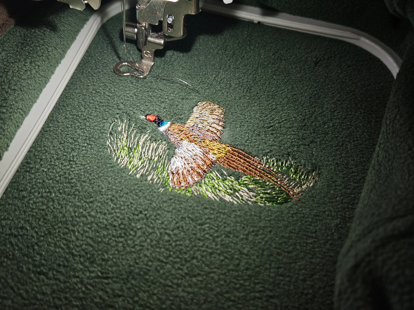 Embroidered Pheasant Gilet COLOUR FLYING PHEASANT-  (Men's)