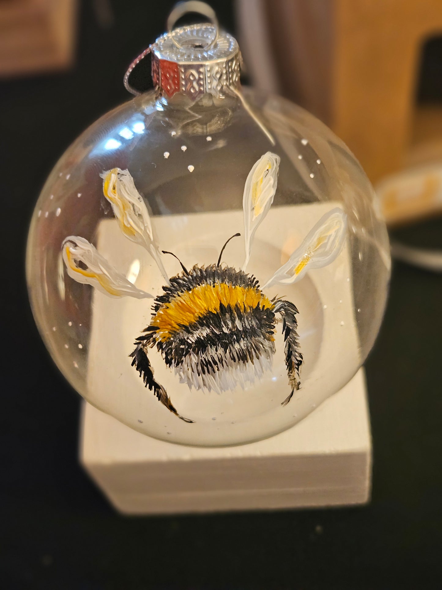 Bee BAUBLES 🐝 Hand Painted Glass Boxed Baubles